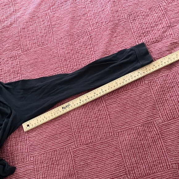 Volcom ladies size small long sleeve cotton blend tshirt - Picture 13 of 13